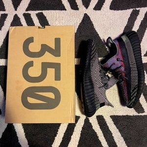 Yeezy 350 v2 - Yecheil - Non-Reflective